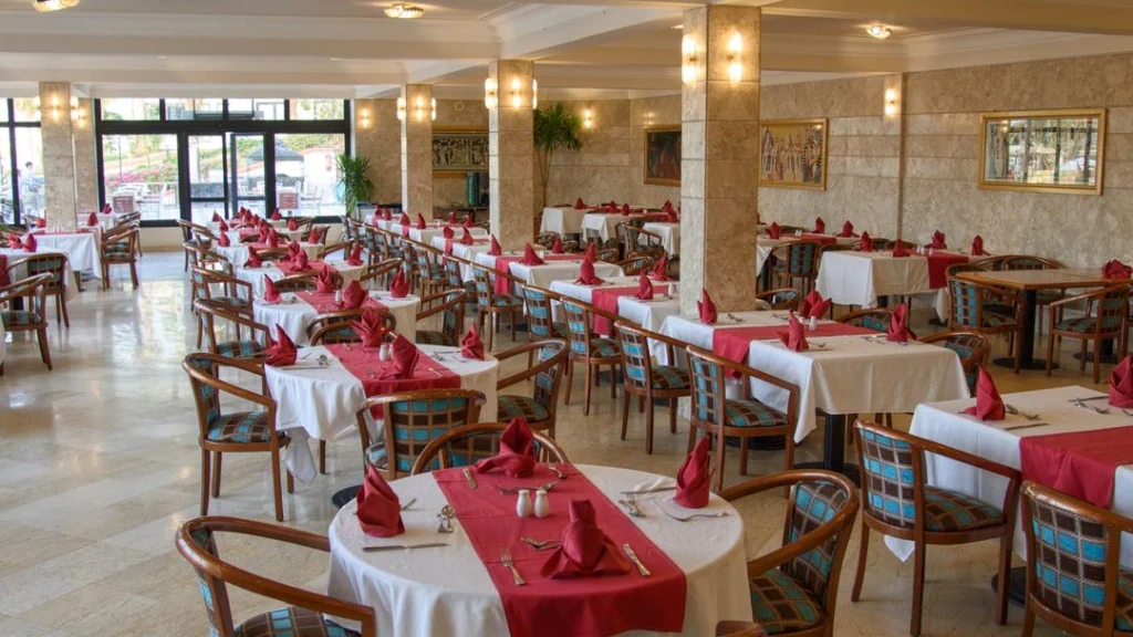 الفندق فيروه آزور ريزورت - الغردقة